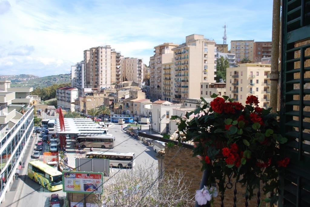 Casa Di Nonna Gina Apartment อากริเจนโต ภายนอก รูปภาพ